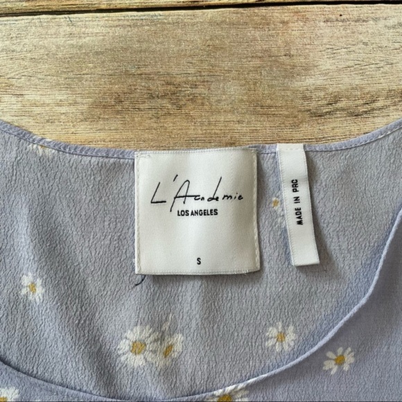 L'Academie The Swing Tank Daisy Floral Blouse Top - Picture 3 of 5